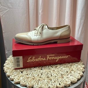 Beautiful Salvatore Ferragamo Oxford shoe